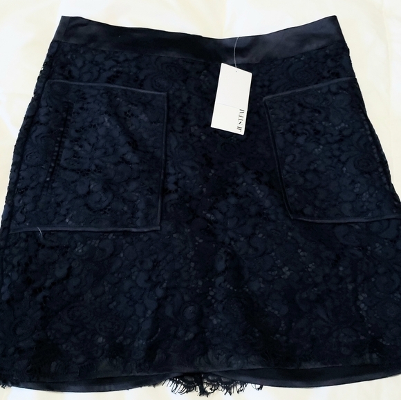 Justfab NWT Lace Navy Blue Skirt - Picture 3 of 6